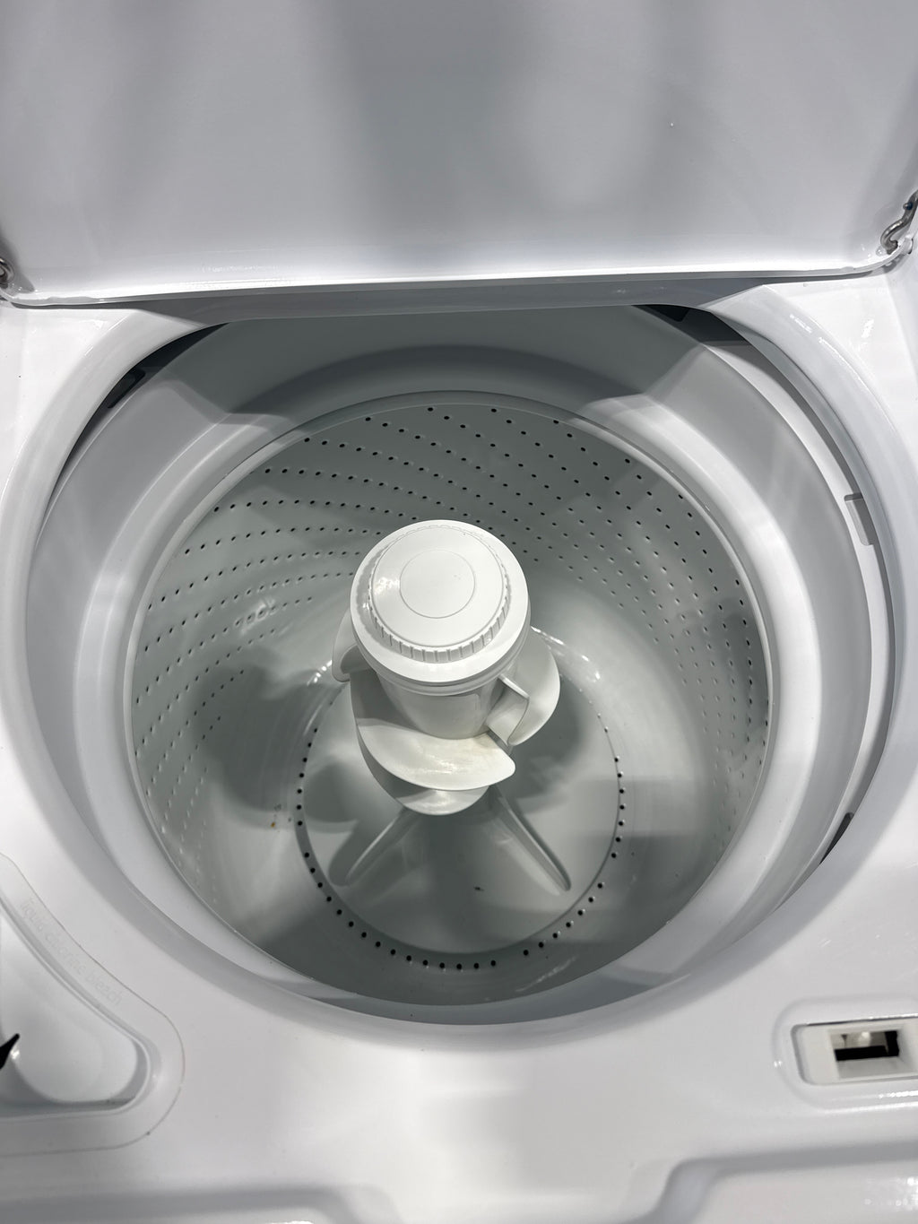Amana Top Load Washer & Electric Dryer Set - Refurbished | Austin TX