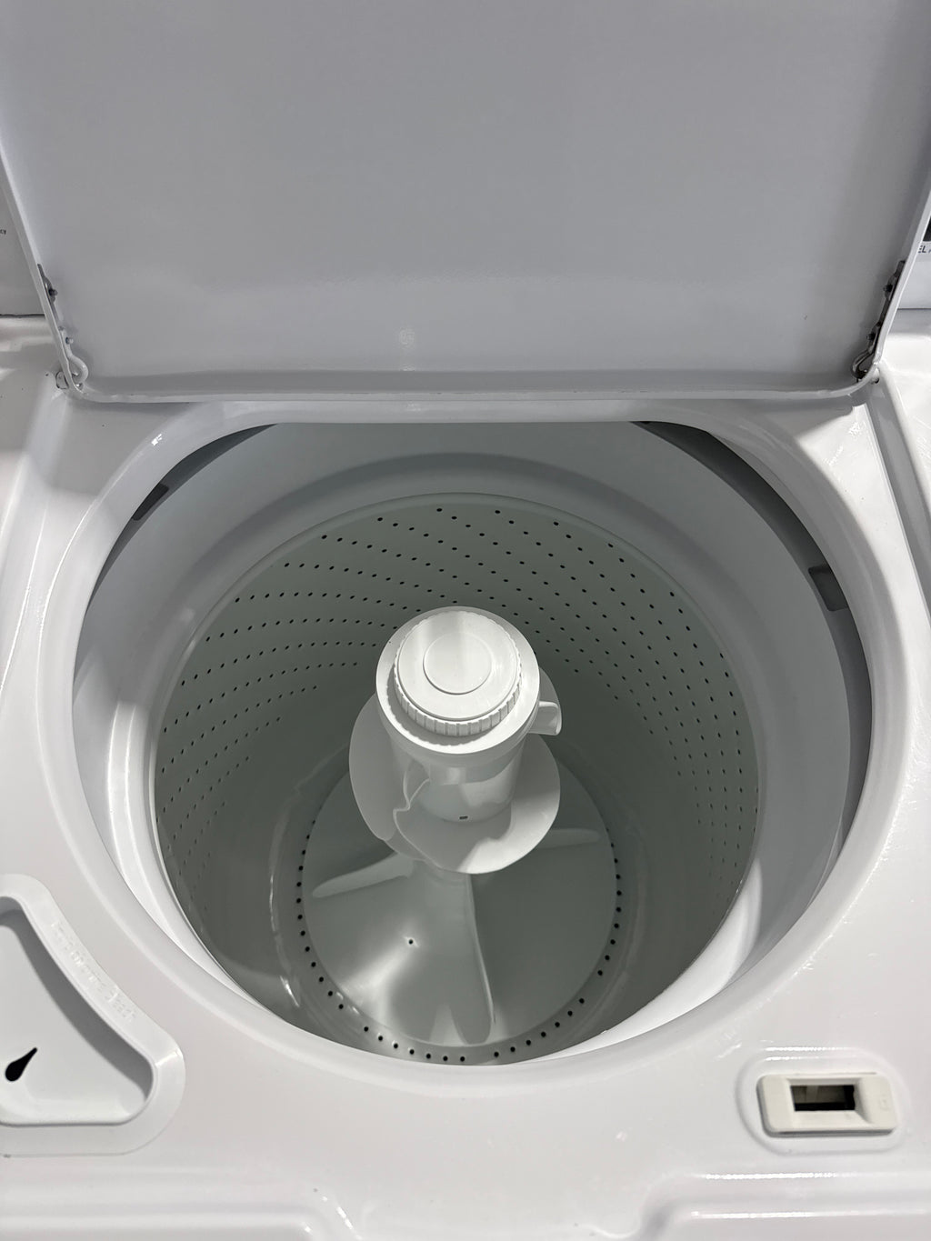 Amana Top Load Washer & Electric Dryer Set - Refurbished | Austin TX