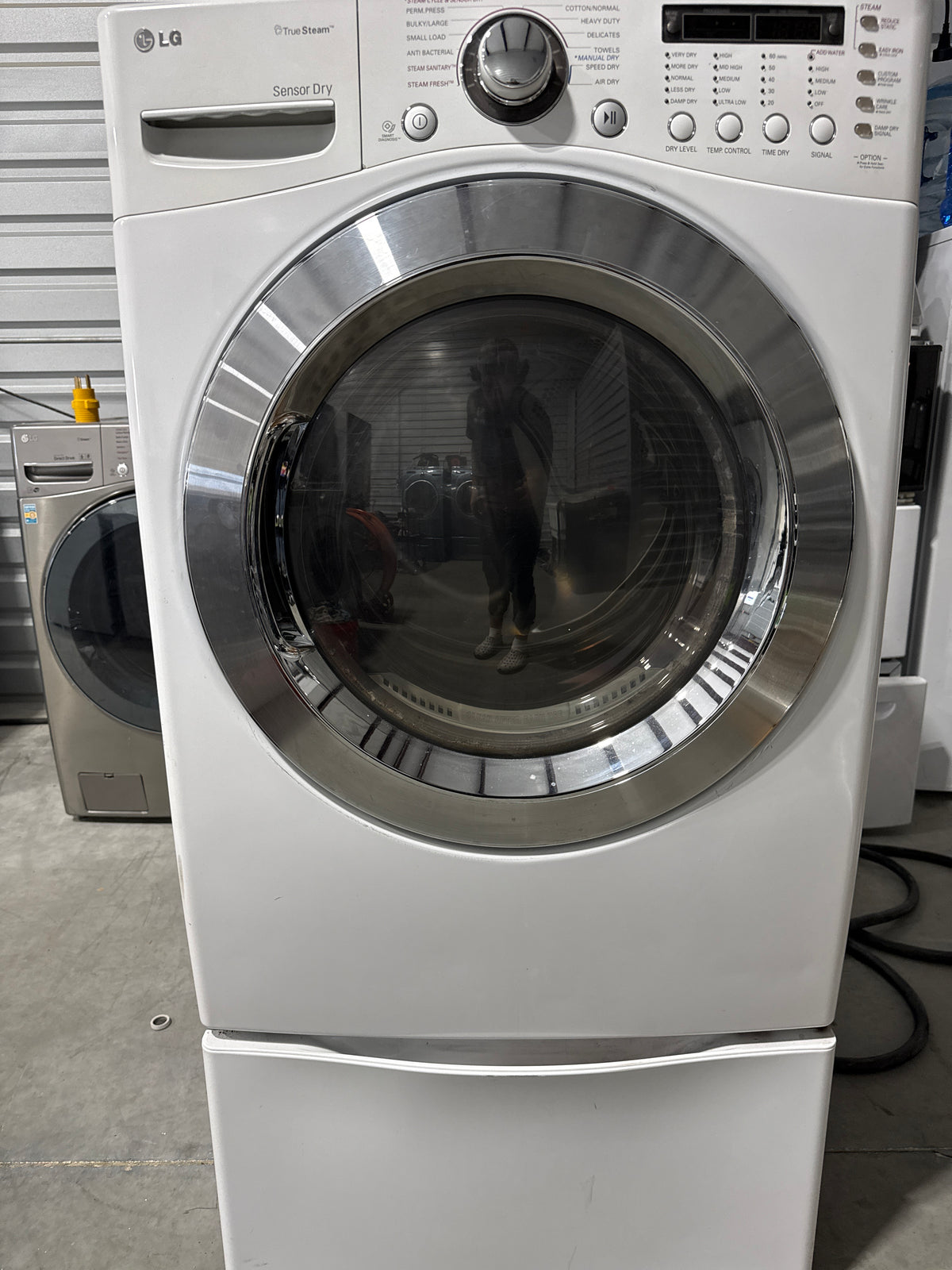 LG Electric Dryer - Refurbished | Austin TX