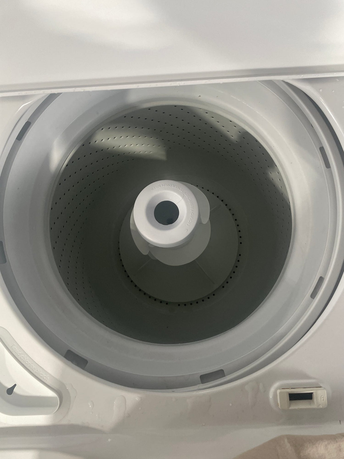 Whirlpool Top Load Washer & Electric Dryer Set - Refurbished | Austin TX