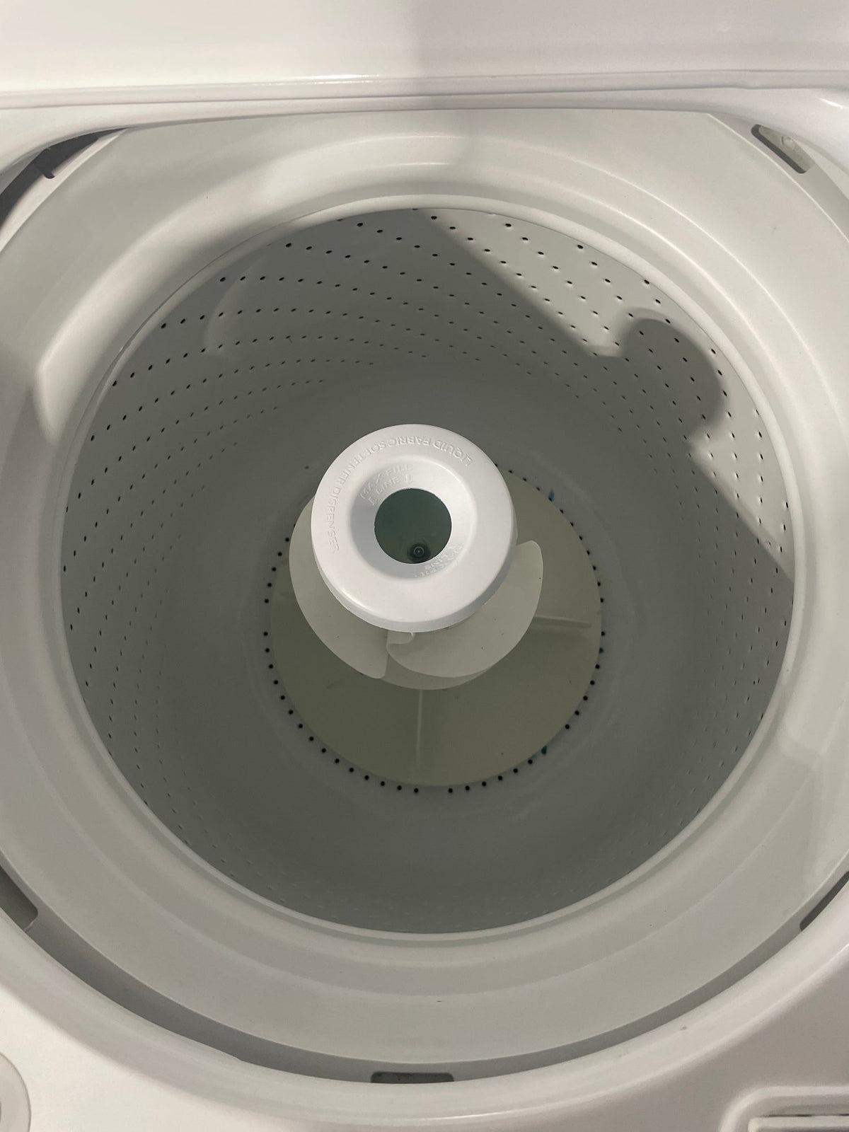 Whirlpool Top Load Washer & Electric Dryer Set - Refurbished | Austin TX